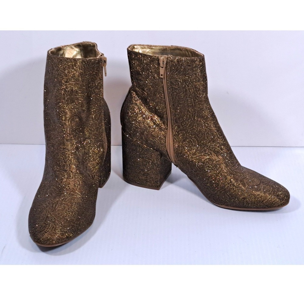 Carlos by Carlos Santana Gatlin Gold Paisley Brocade Block Heel Ankle Boots 11M